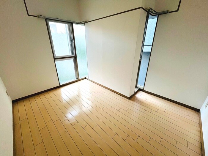 物件内観写真19　(居室)