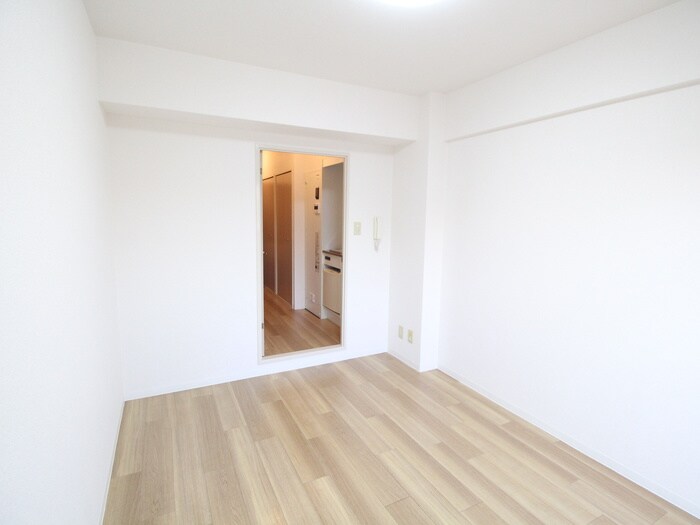 物件内観写真5　(居室)