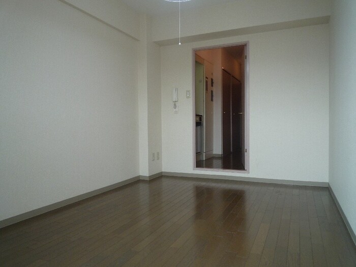 物件内観写真6　(居室)