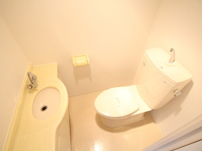 物件内観写真9　(トイレ)