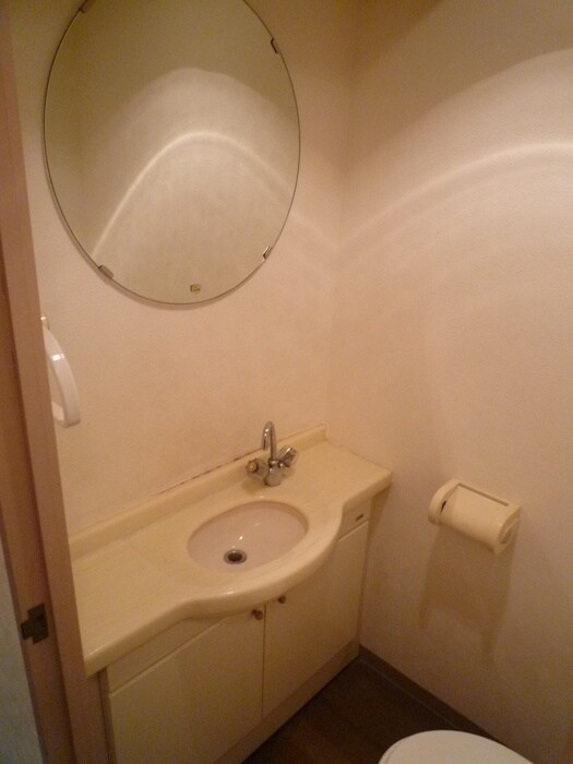 物件内観写真9　(洗面)