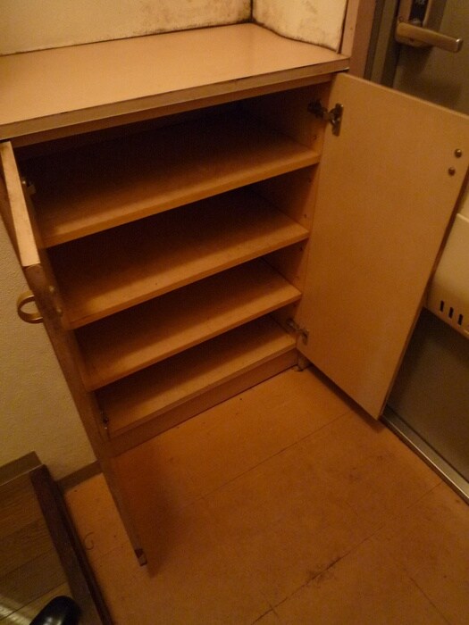物件内観写真12　(靴箱)