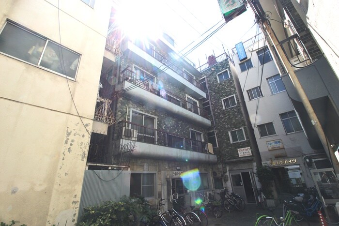 物件外観写真2　(外観写真)