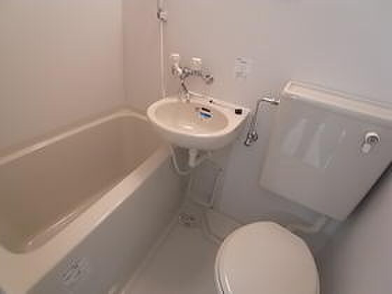 物件内観写真12　(洗面)