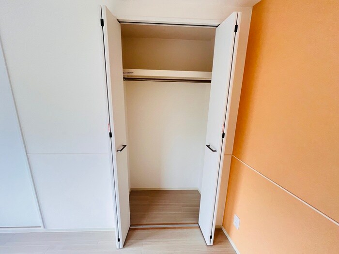 物件内観写真13　(収納)