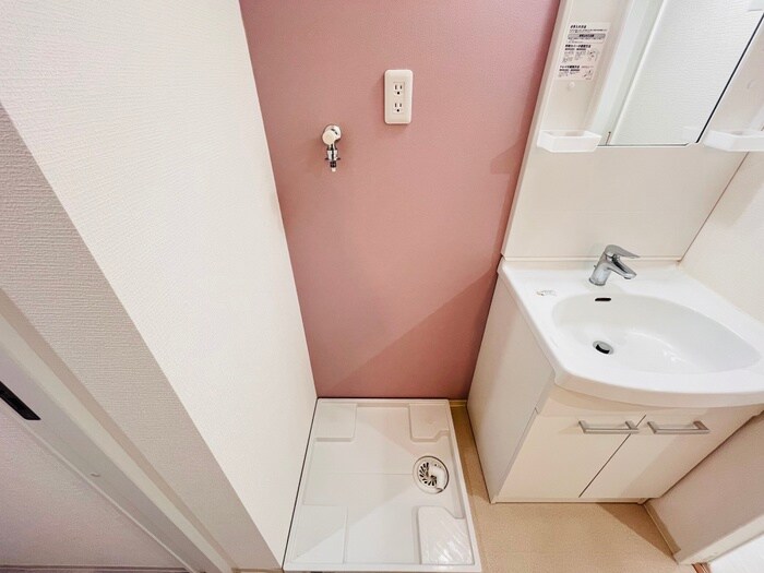 物件内観写真17　(洗濯機置場)