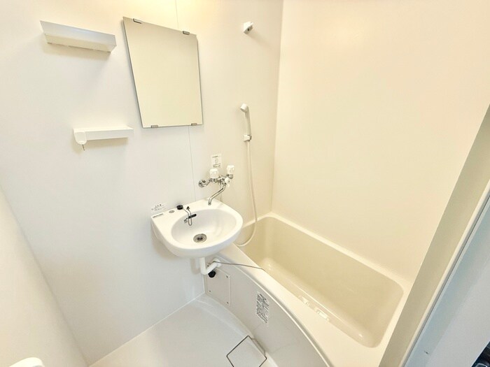 物件内観写真8　(バス／シャワールーム等)