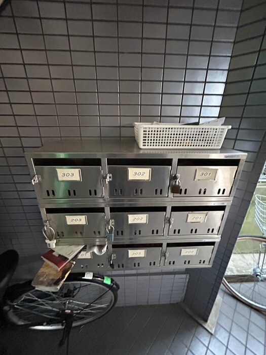 物件外観写真4　(建物設備)