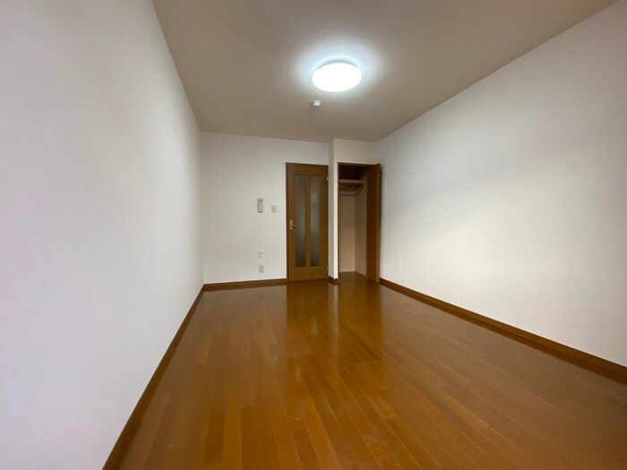 物件内観写真18　(居室)