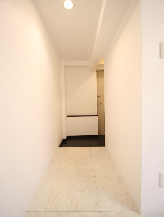 物件内観写真8　(廊下)