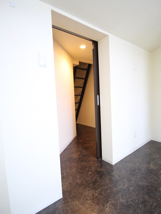 物件内観写真18　(収納)