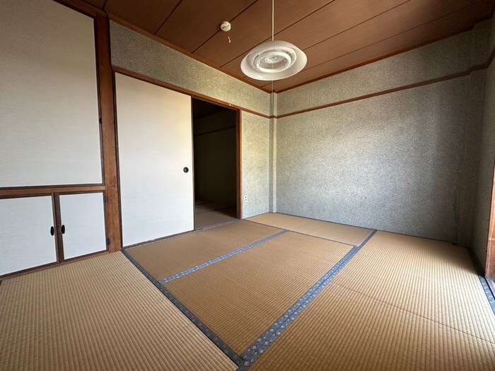 物件内観写真13　(居室)