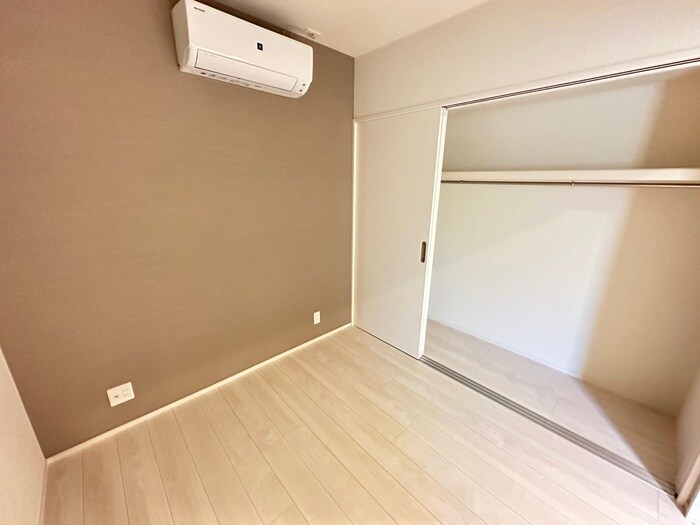 物件内観写真10　(居室)