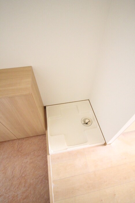 物件内観写真9　(洗濯機置場)