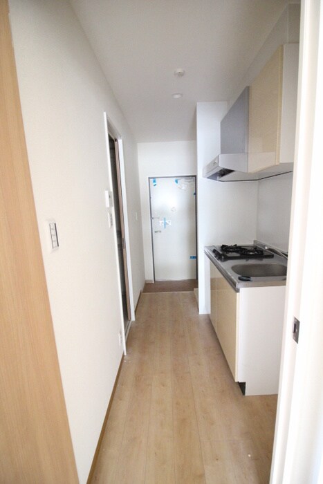 物件内観写真15　(廊下)