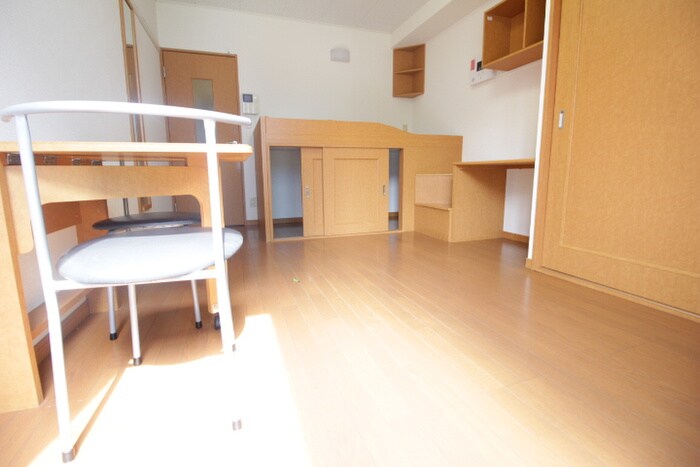 物件内観写真7　(居室)