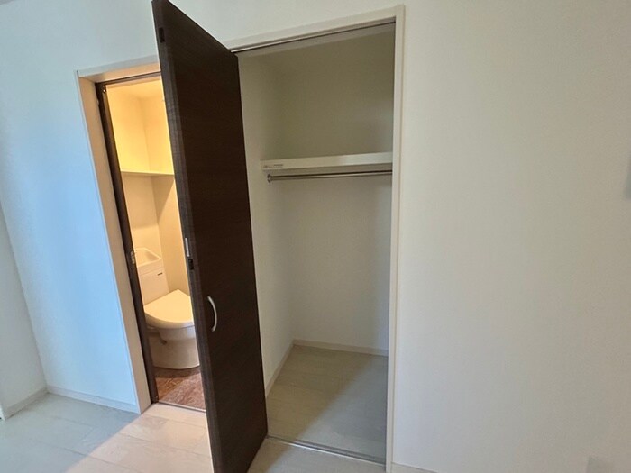 物件内観写真18　(収納)