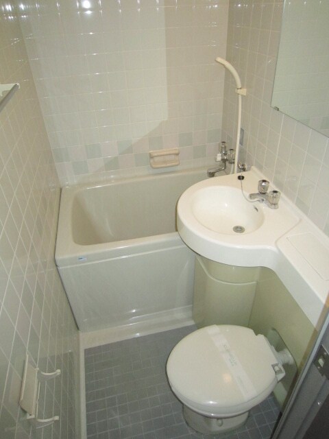 物件内観写真9　(トイレ)