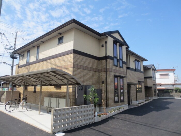 物件外観写真3　(駐輪場)