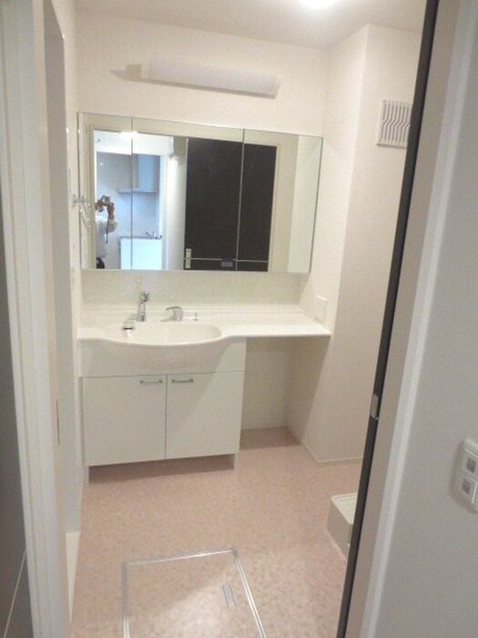 物件内観写真11　(洗面)