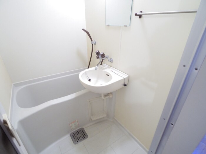 物件内観写真14　(バス／シャワールーム等)