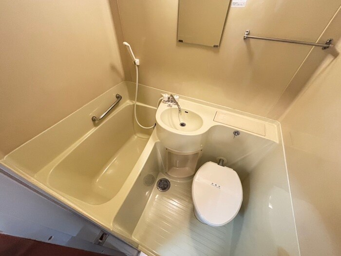 物件内観写真13　(バス／シャワールーム等)