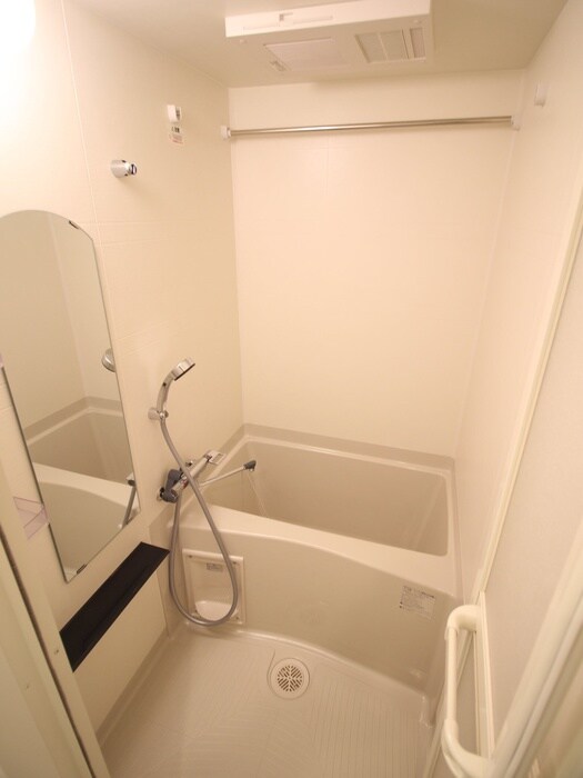 物件内観写真8　(バス／シャワールーム等)
