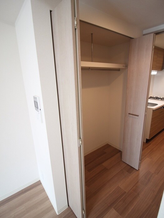 物件内観写真15　(収納)