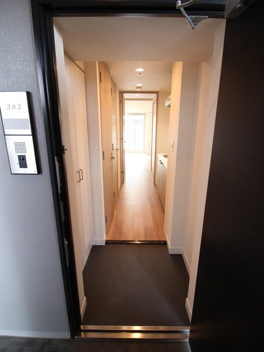 物件内観写真17　(廊下)