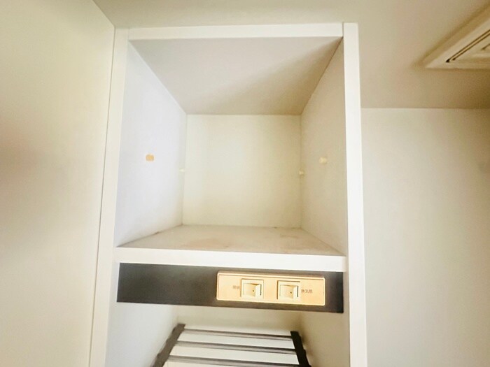 物件内観写真18　(収納)