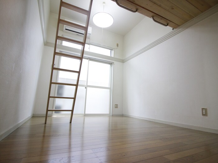 物件内観写真7　(居室)