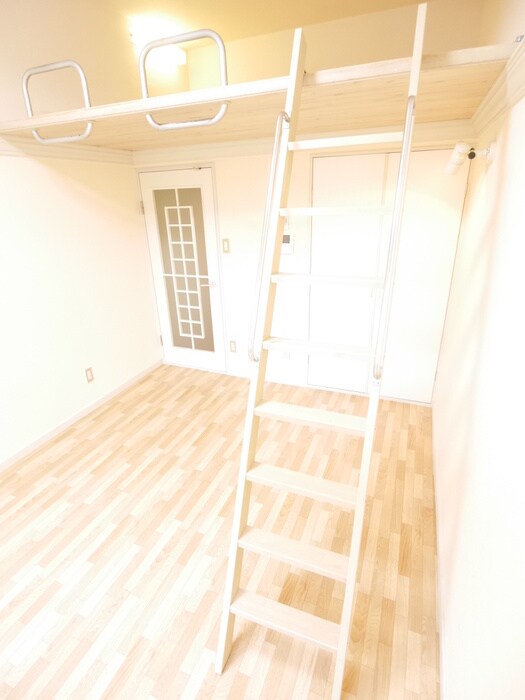 物件内観写真11　(居室)