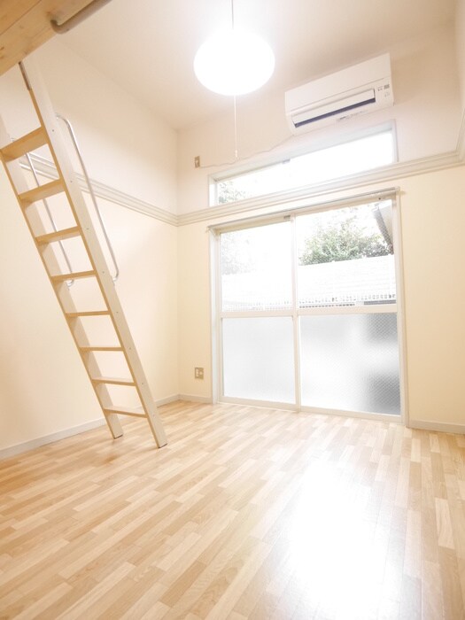 物件内観写真12　(居室)