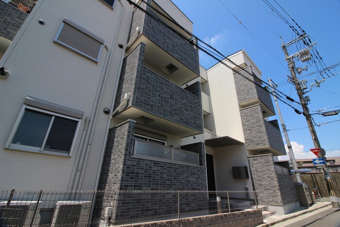 物件外観写真6　(外観写真)