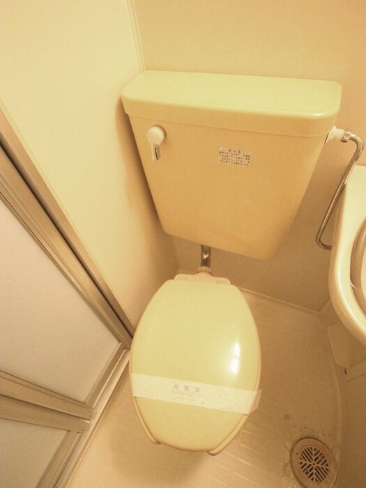 物件内観写真8　(トイレ)