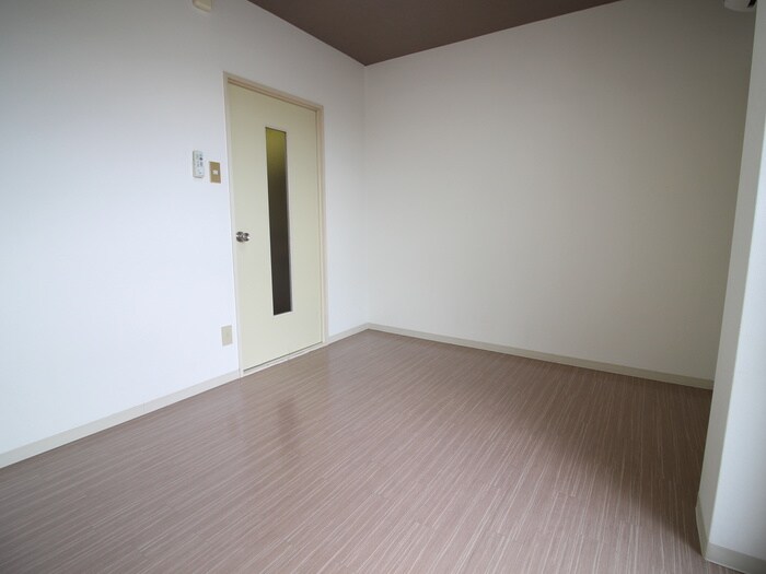 物件内観写真20　(居室)