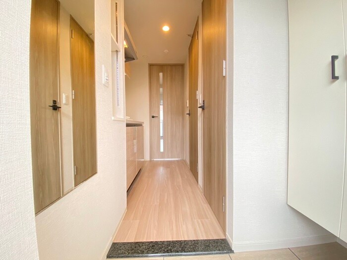 物件内観写真9　(廊下)