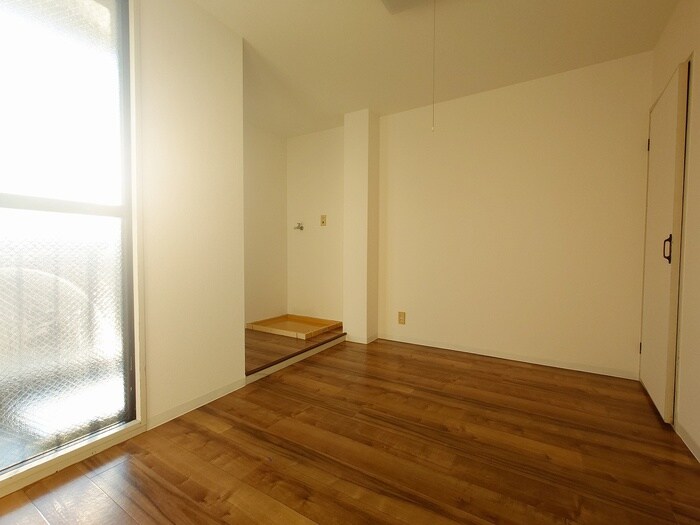 物件内観写真15　(居室)