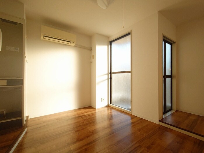 物件内観写真16　(居室)