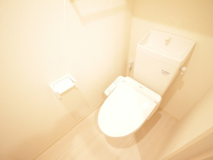 物件内観写真10　(トイレ)