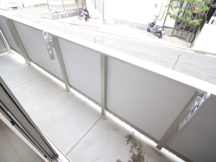 物件内観写真16　(室内からの展望)