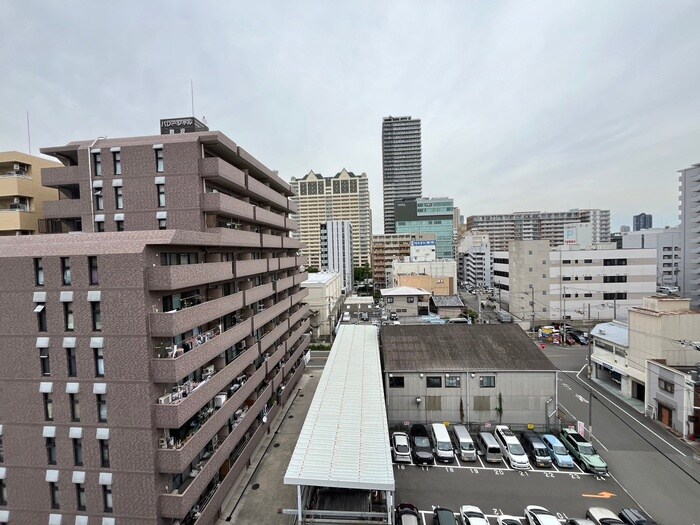 物件内観写真16　(室内からの展望)