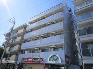 エスポワ－ル長吉外観写真