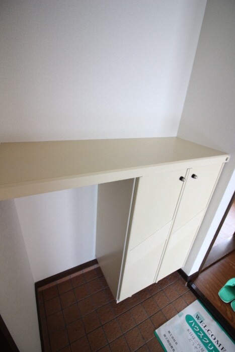 物件内観写真16　(靴箱)