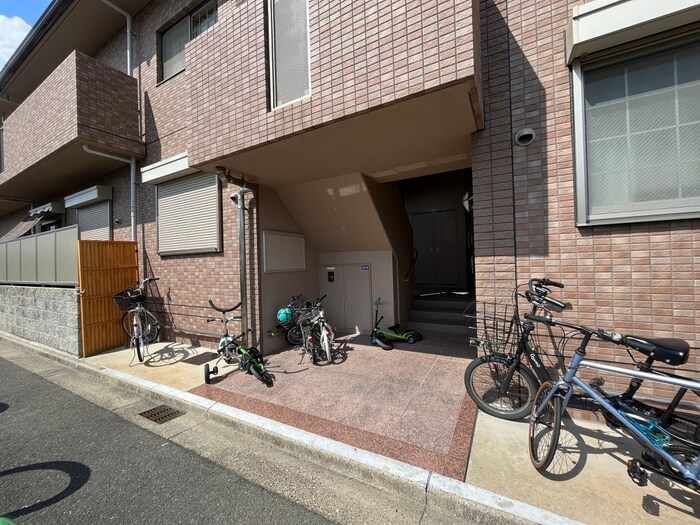 物件外観写真5　(周辺環境)