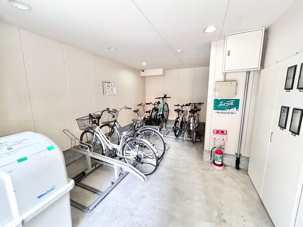 駐輪場