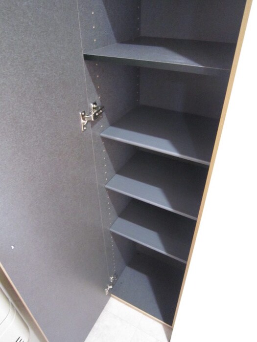 物件内観写真15　(靴箱)