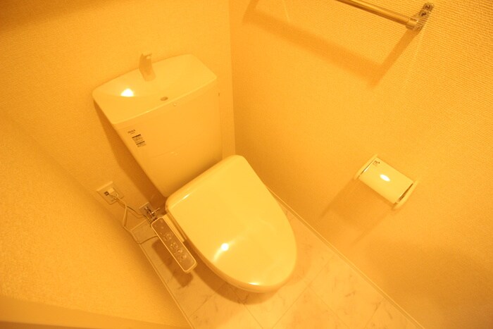 物件内観写真11　(トイレ)