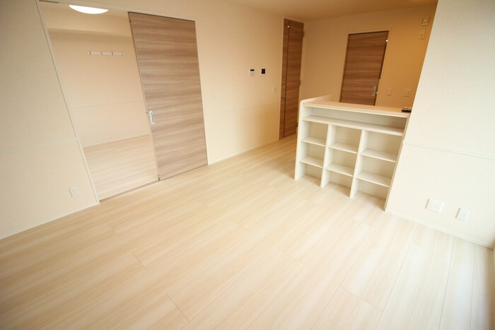 物件内観写真13　(居室)