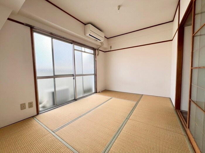 物件内観写真7　(居室)